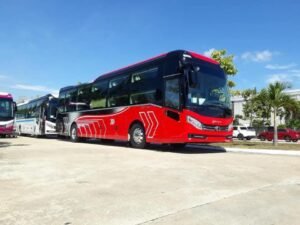 Xe Limousine Hà Nội - Đà Nẵng Venus