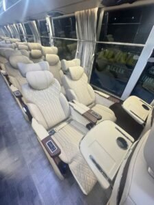 Xe Limousine 28 ghế VIP Sài gòn - Đà Lạt